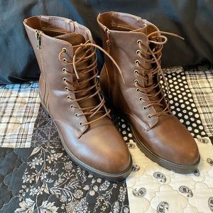 NWOT torrid combat boots